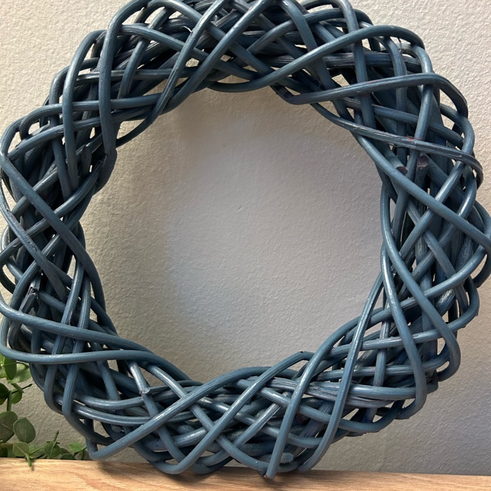 Blue Decorative Wicker Wreath - Home Holiday Accent